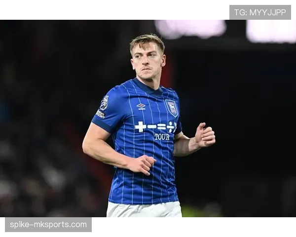 德甲夏窗落幕：球队补强显成效，转会操作助力状态回暖